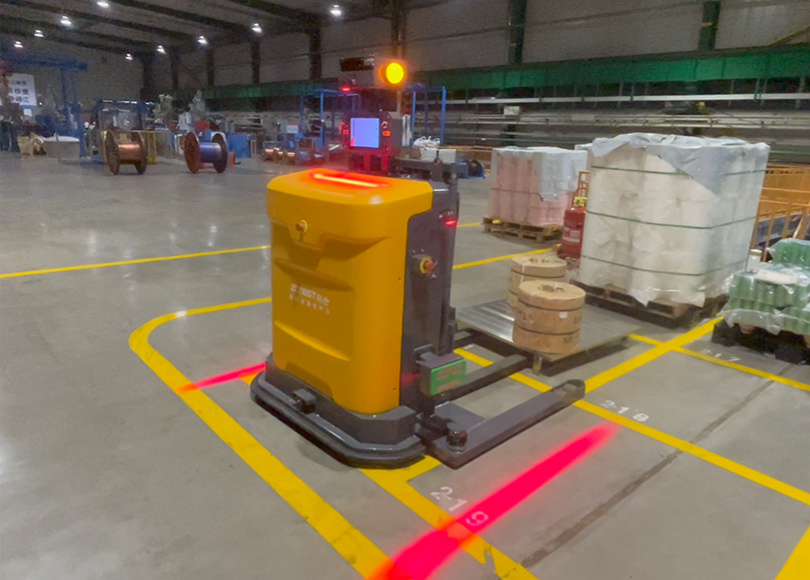 Manufacturing 丨 Line-side 丨 Stacker AMR